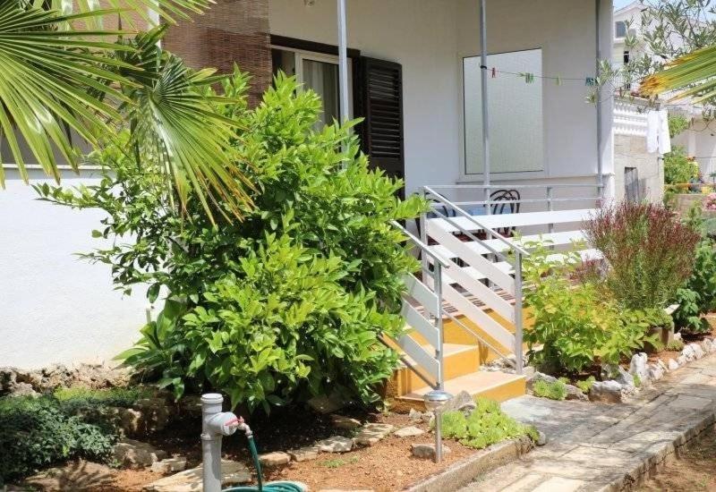 Apartment Plava Plaza Водице Екстериор снимка